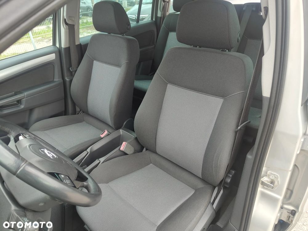 Opel Zafira 1.8 Edition 111 Jahre - 26