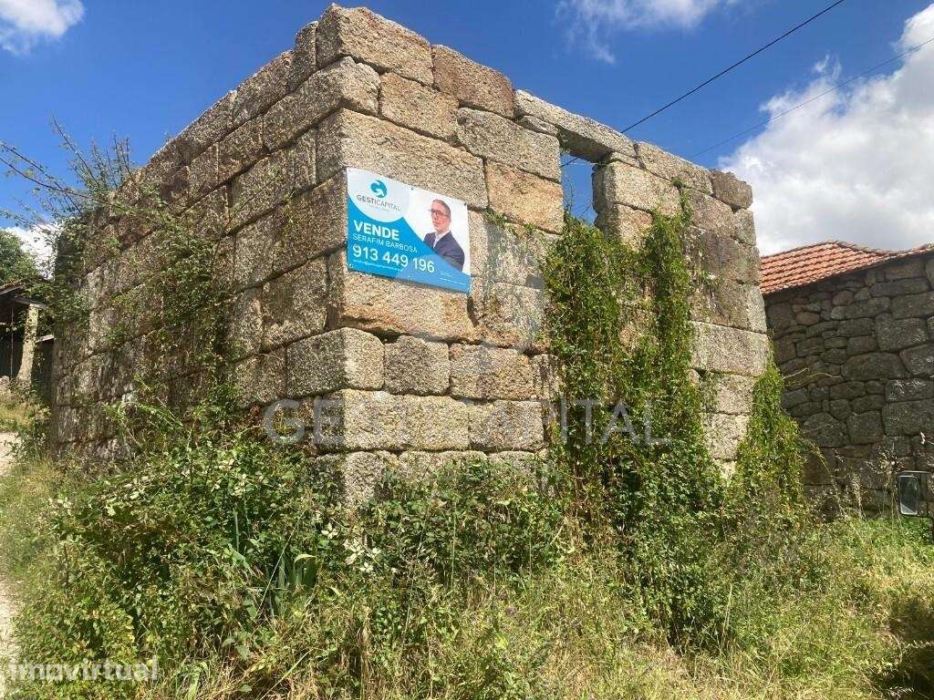 Moradia em Pedra para Recuperar com Terreno em Paredes de Viadores - Grande imagem: 4/22