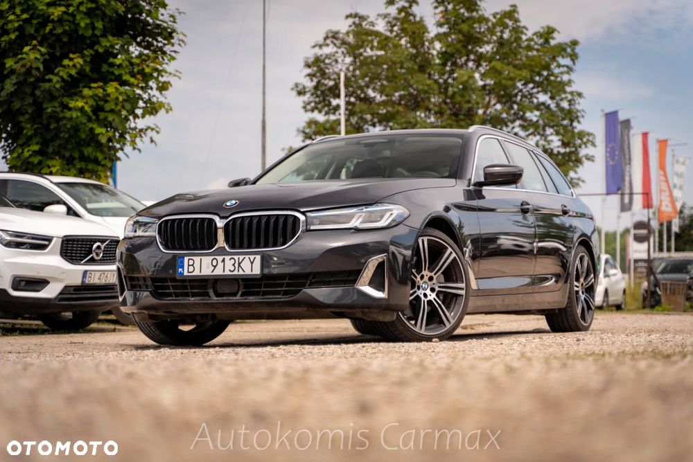 BMW Seria 5 530i xDrive Luxury Line - 2