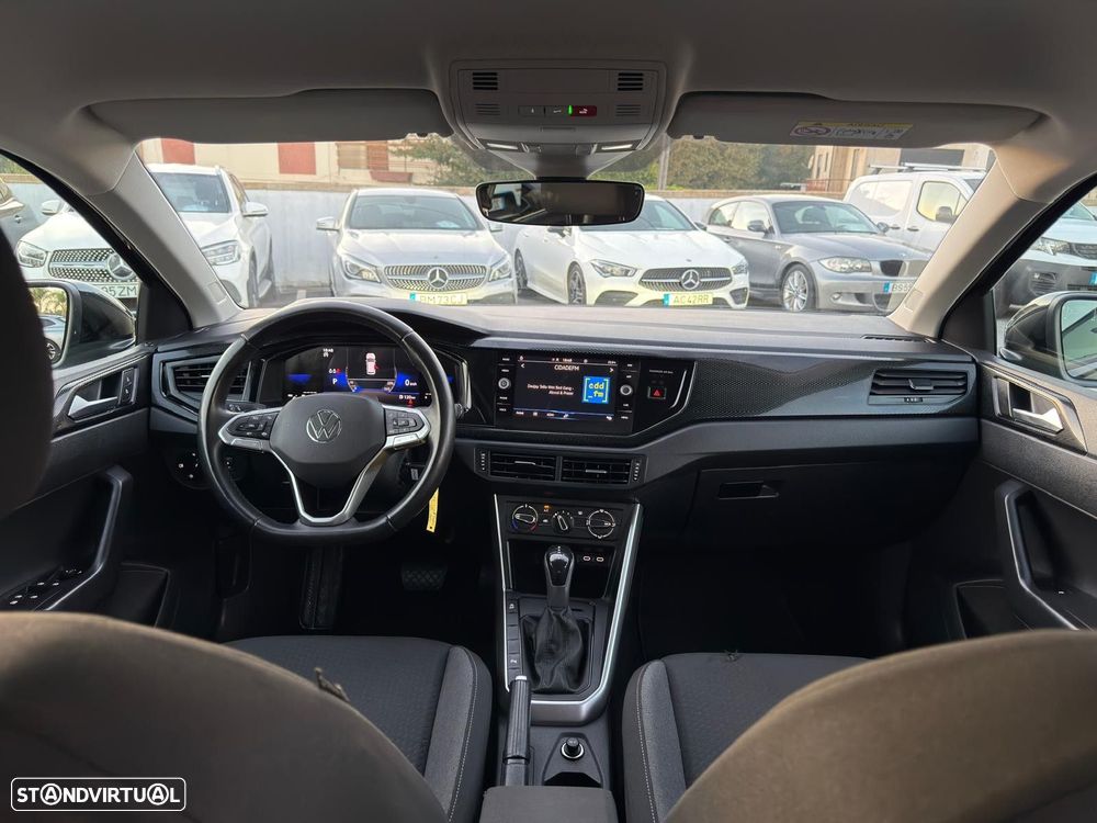 VW Taigo 1.0 TSI Urban DSG - 8