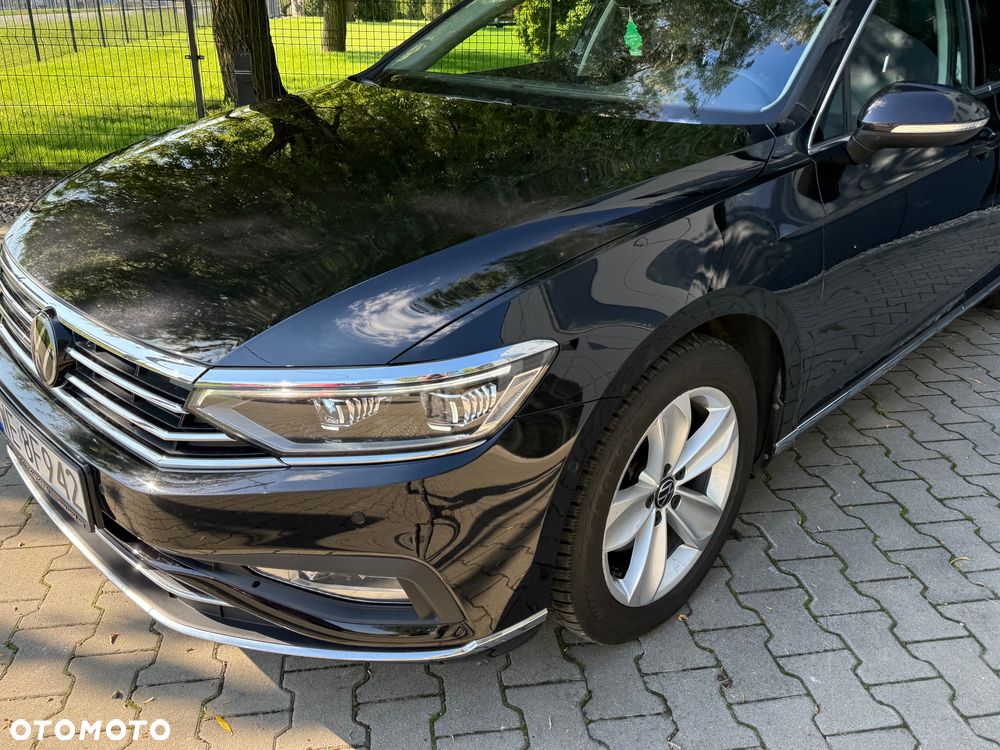 Volkswagen Passat 2.0 TDI EVO Elegance DSG - 1