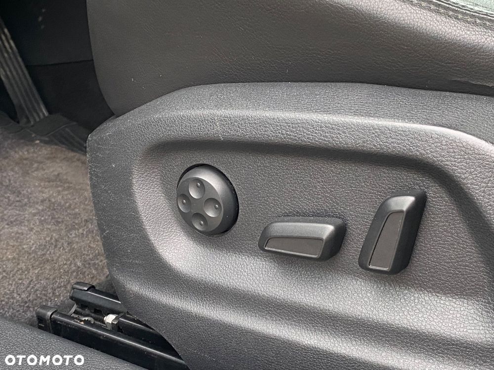 Volkswagen Tiguan 2.0 TDI DPF 4Motion DSG Exclusive - 19