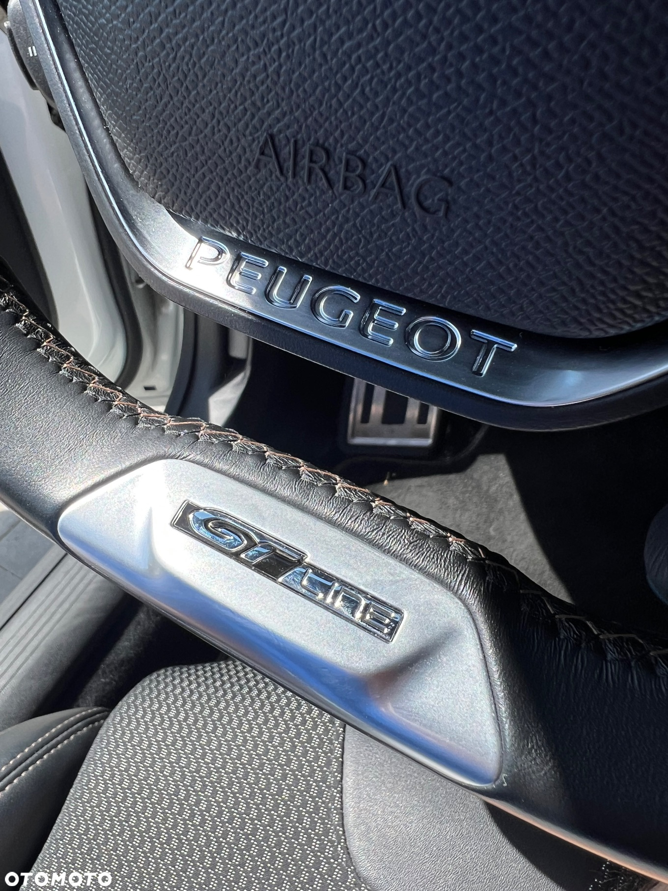 Peugeot 508 SW Plug-In Hybrid 225 e-EAT8 GT - 34