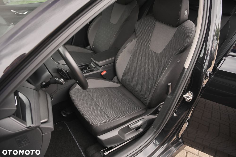 Skoda Octavia 2.0 TDI Ambition DSG - 27
