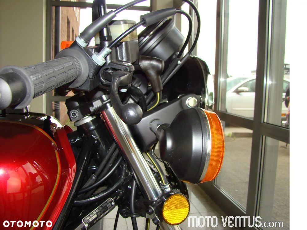 Honda CBX - 16