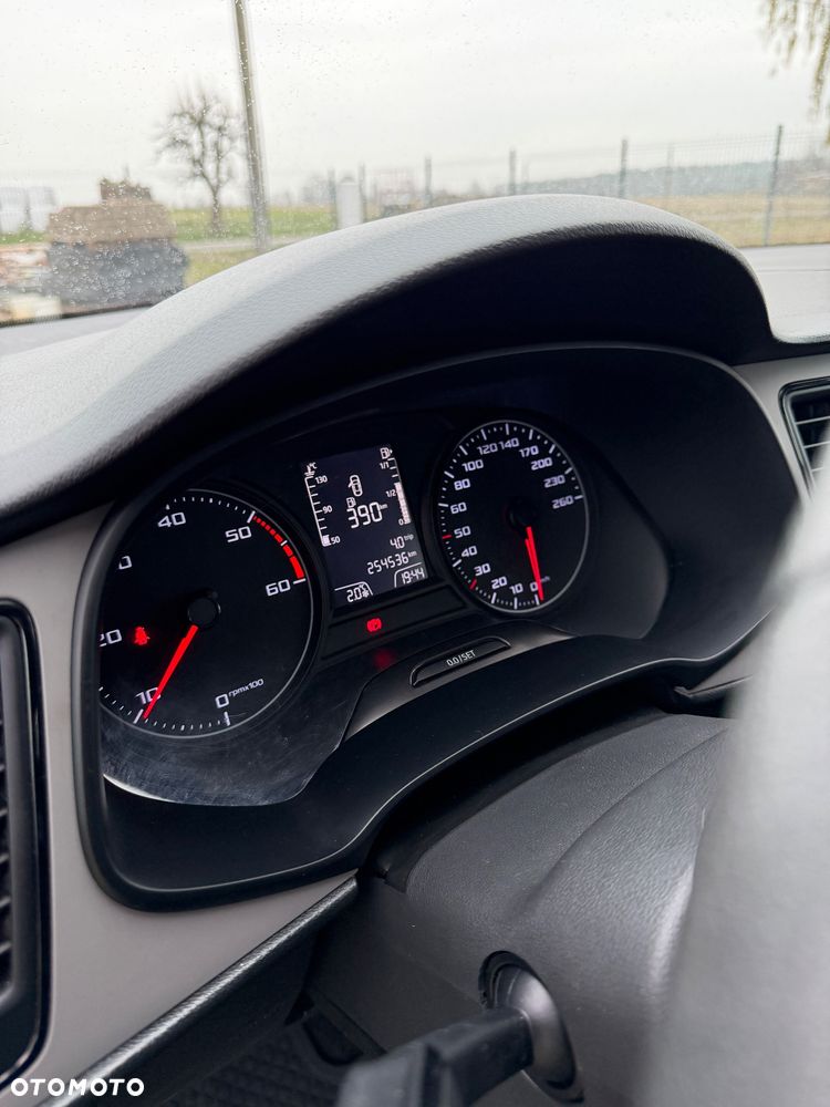 Seat Leon 1.6 TDI Reference - 17