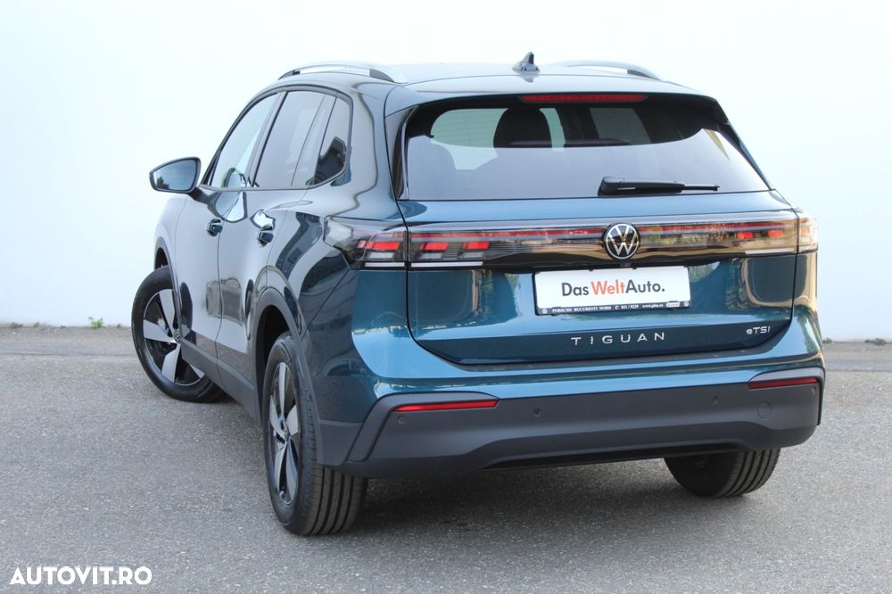 Volkswagen Tiguan - 5