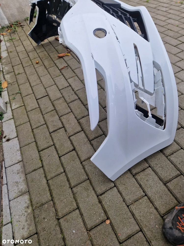 Zderzak Renault Megane 4 IV lift 2020 - - 9