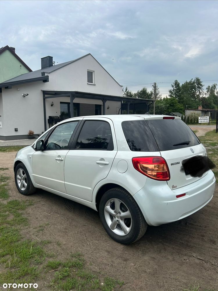 Suzuki SX4 1.6 GLX / Comfort - 3