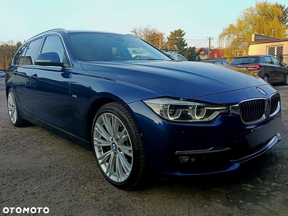 BMW Seria 3 320d xDrive Luxury Line Purity sport - 13