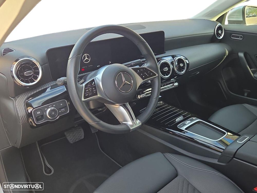 Mercedes-Benz CLA 180 d Shooting Brake Style Plus Aut. - 10