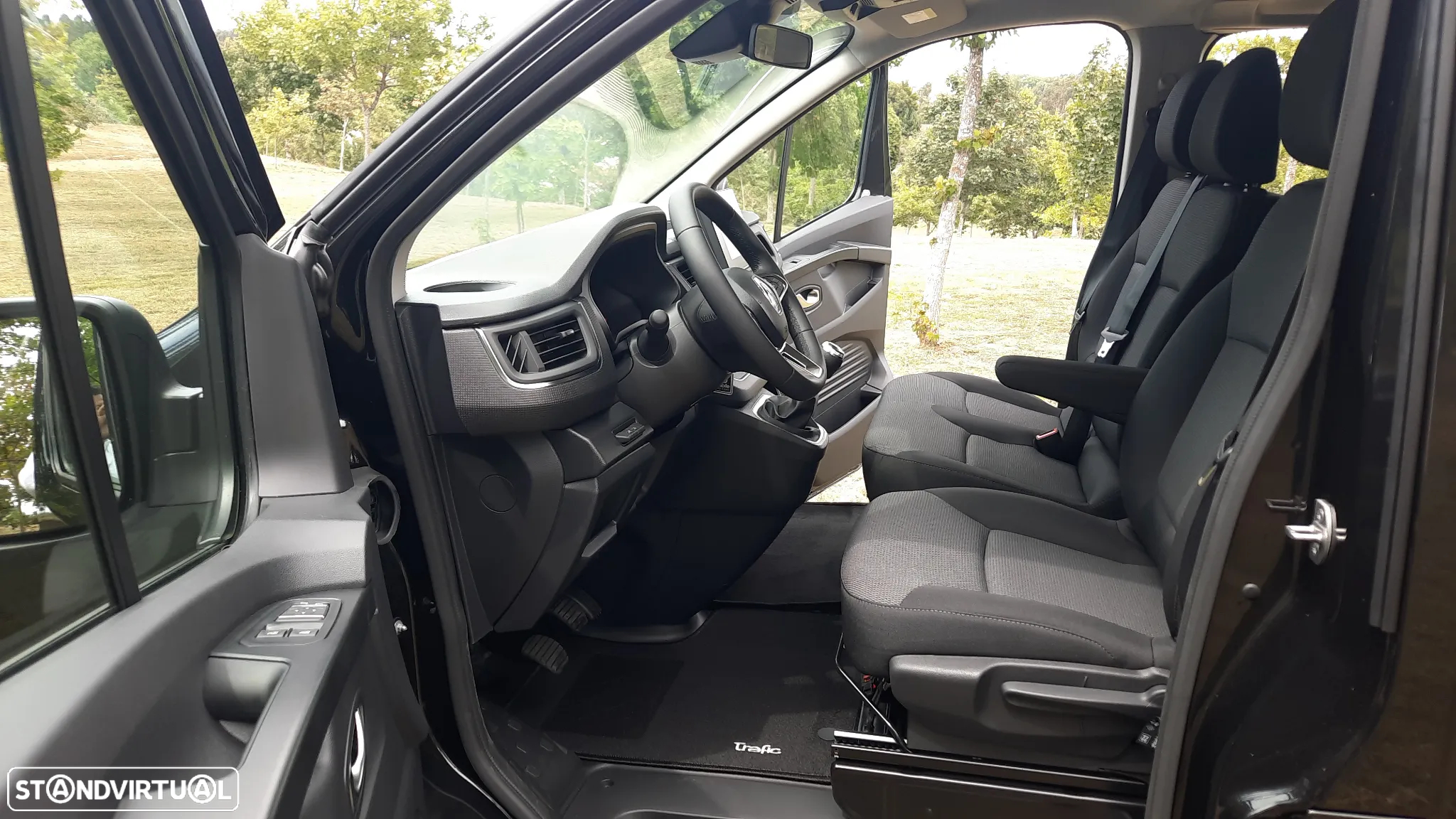 Renault Trafic 2.0 Blue dCi L2 Grand Techno - 17