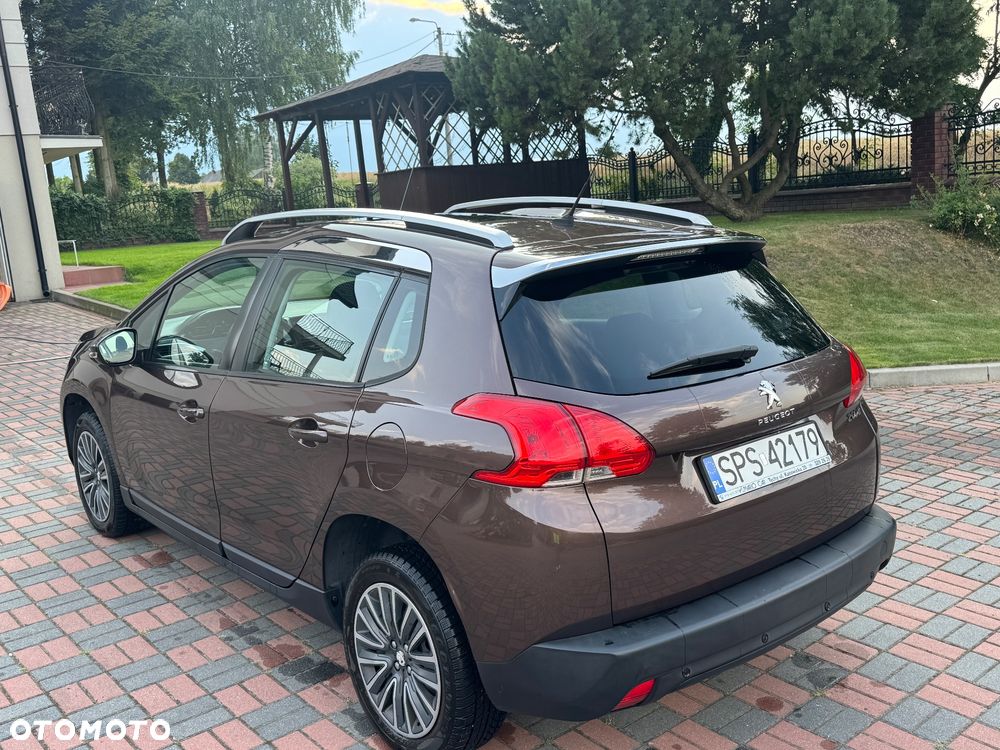 Peugeot 2008 - 6