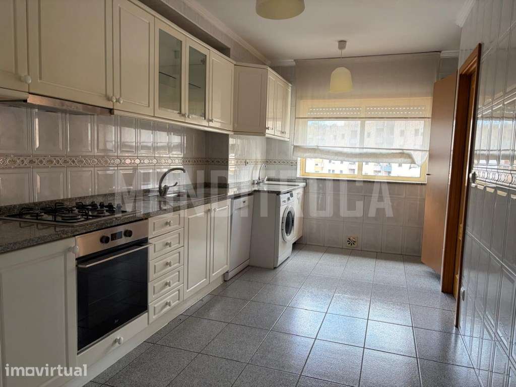 Apartamento T4 S. Vitor - Grande imagem: 2/17