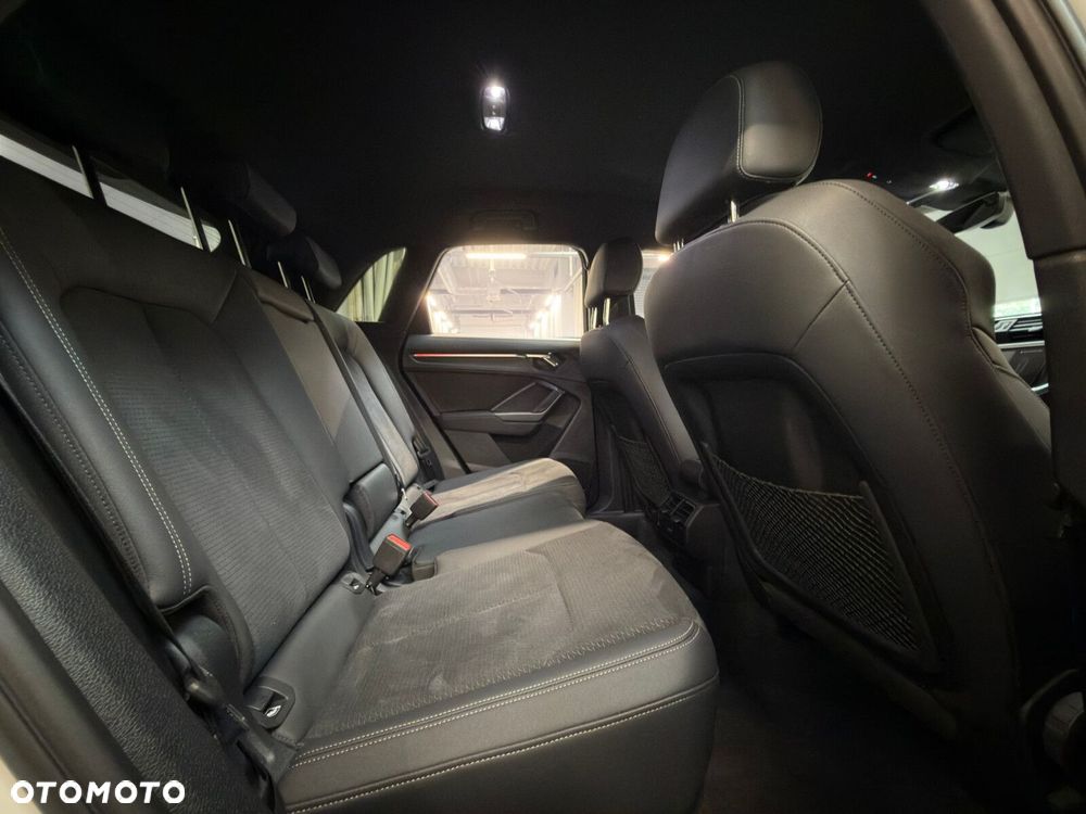 Audi Q3 35 TFSI mHEV S-Line S tronic - 25