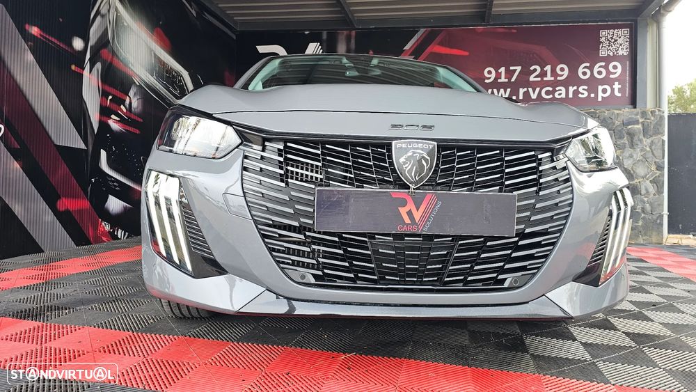 Peugeot 208 1.2 Hybrid Allure e-DCS6 - 28