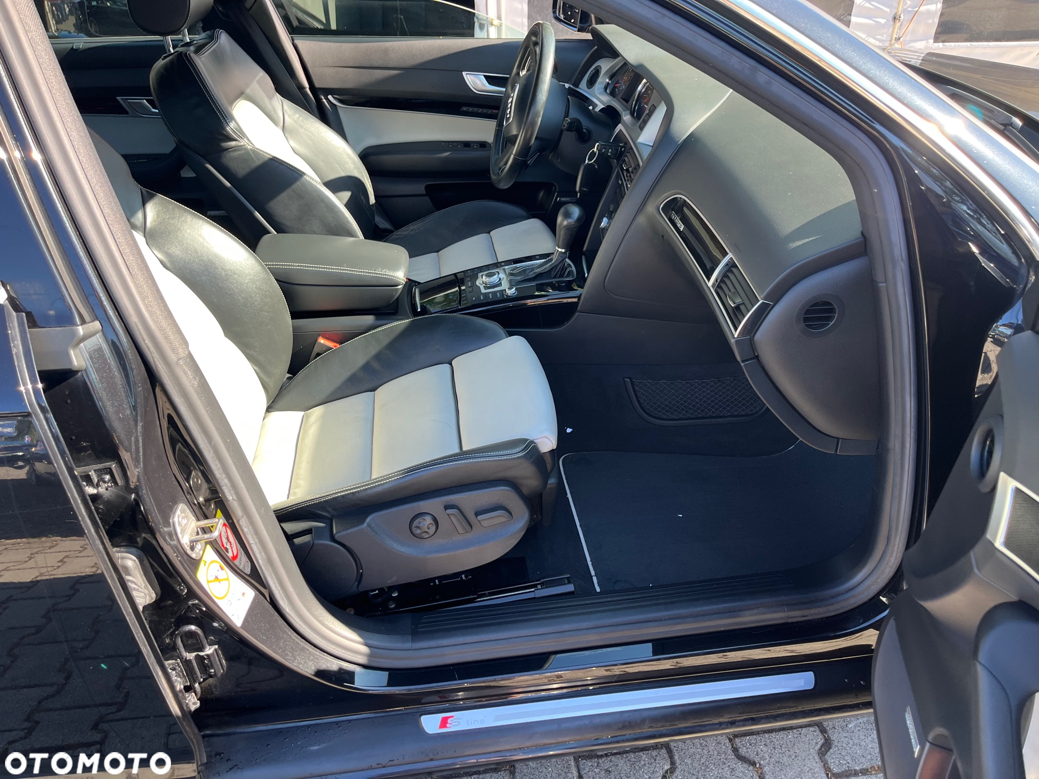 Audi A6 Avant 3.2 FSI tiptronic quattro - 15
