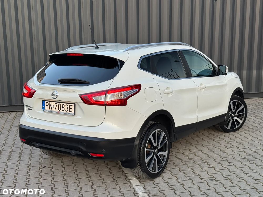 Nissan Qashqai 1.6 Tekna CVT - 9