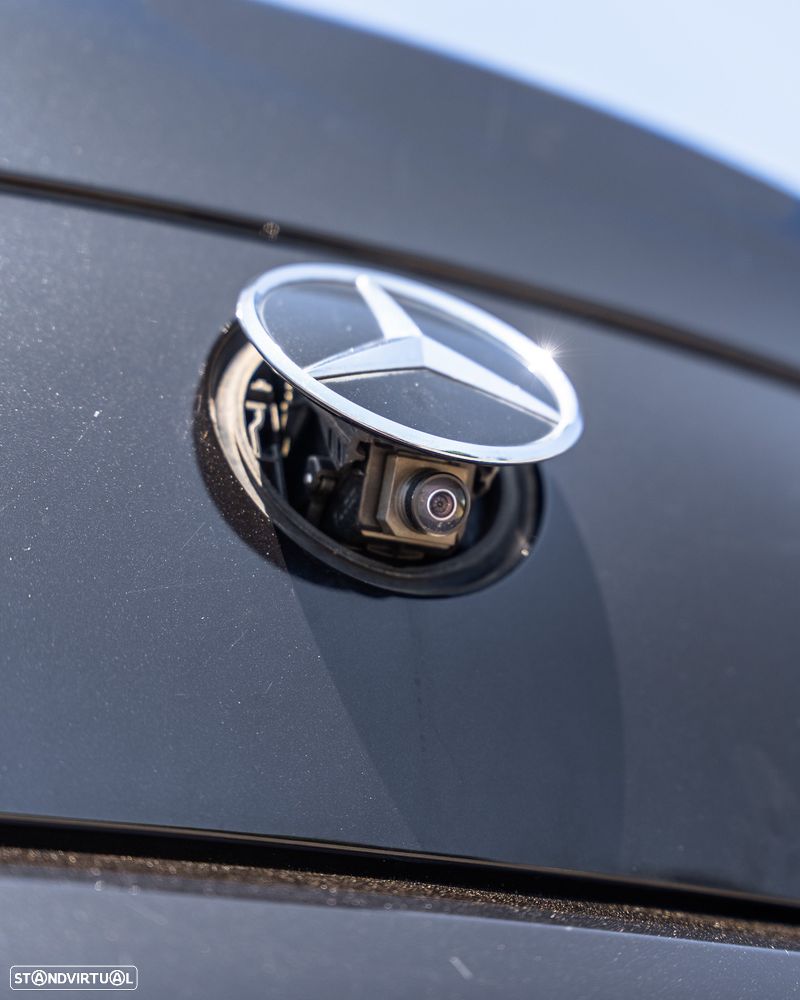 Mercedes-Benz C 220 d Coupe 4Matic 9G-TRONIC AMG Line - 12