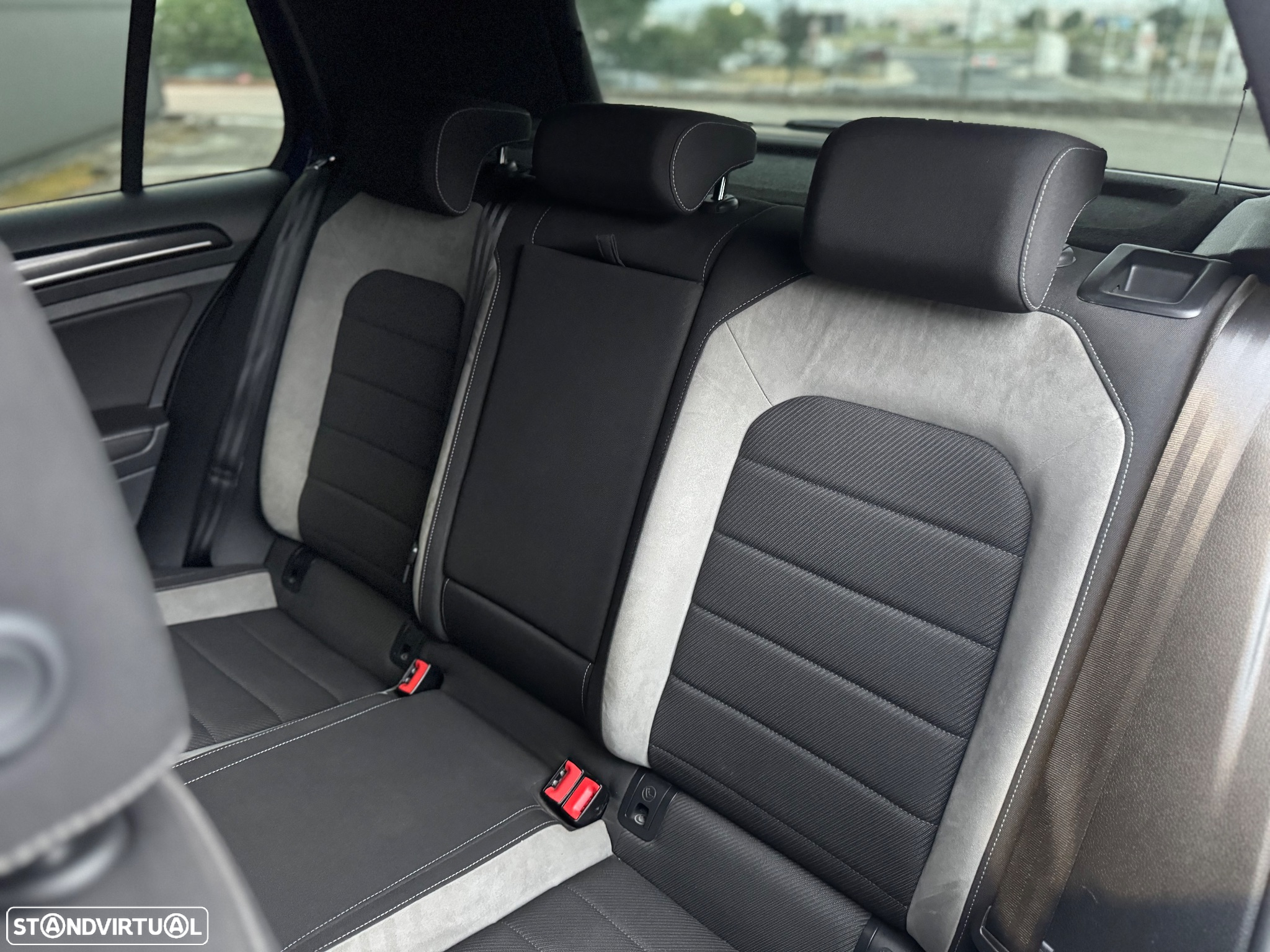 VW Golf 2.0 TSI R DSG - 10