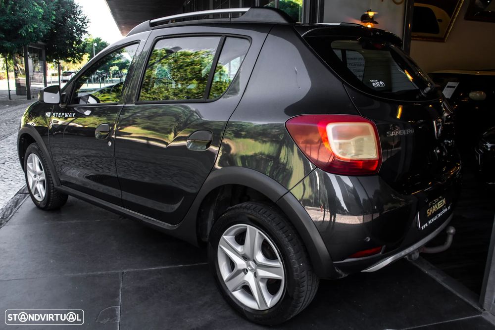 Dacia Sandero 1.5 dCi Stepway - 3