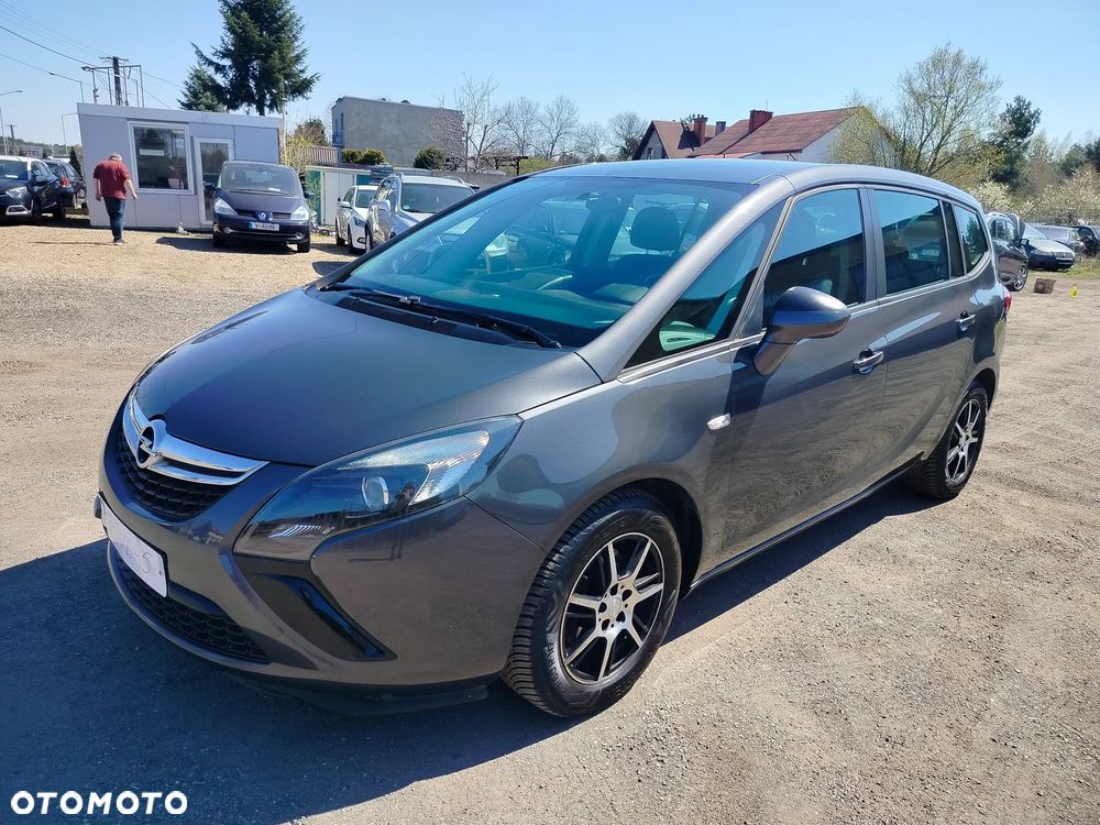 Opel Zafira 1.4 T Cosmo EcoFLEX S&S - 1