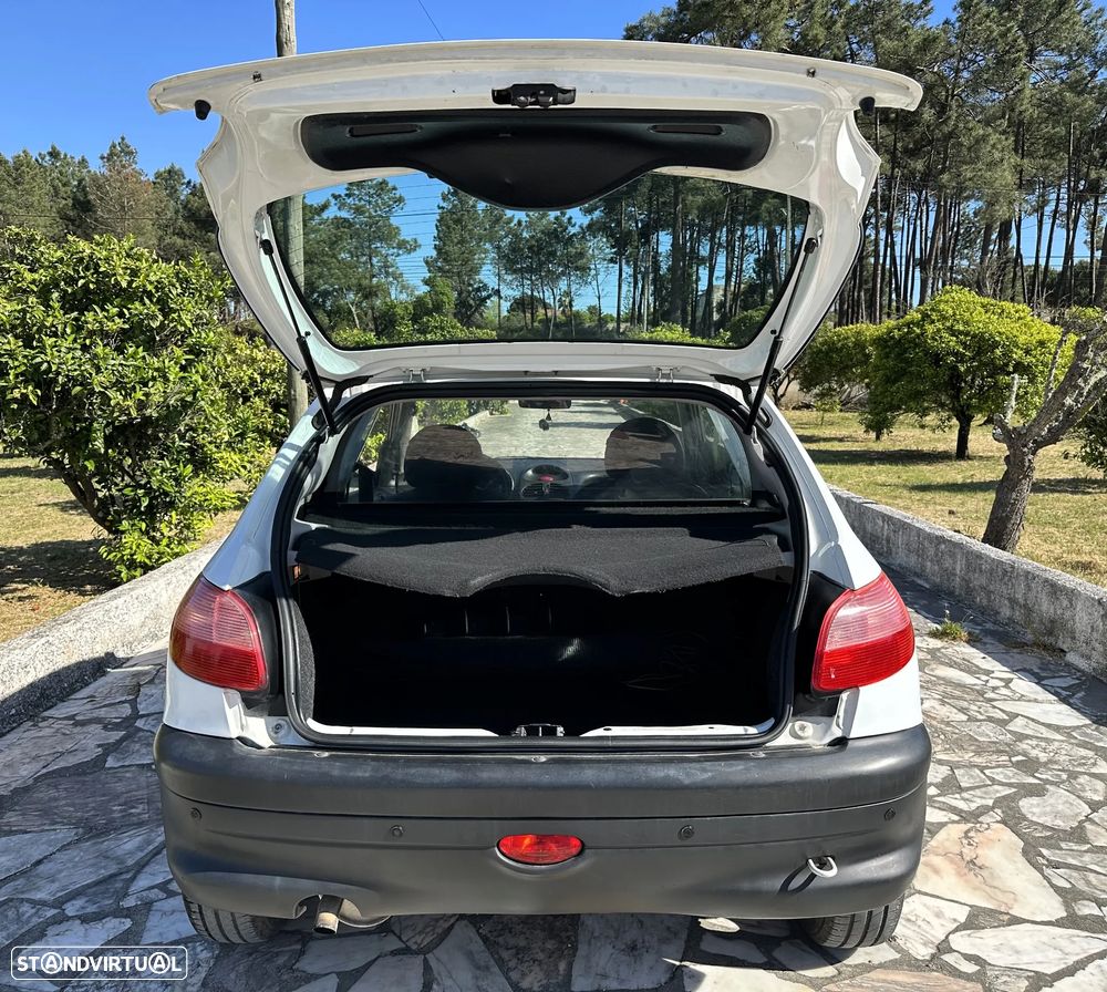 Peugeot 206 1.9 XAD - 22