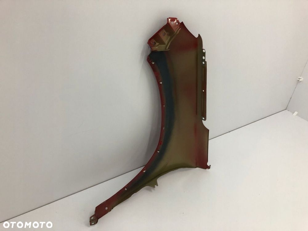 BŁOTNIK PRZÓD PRAWY HYUNDAI SANTA FE IV 4 18- - 5