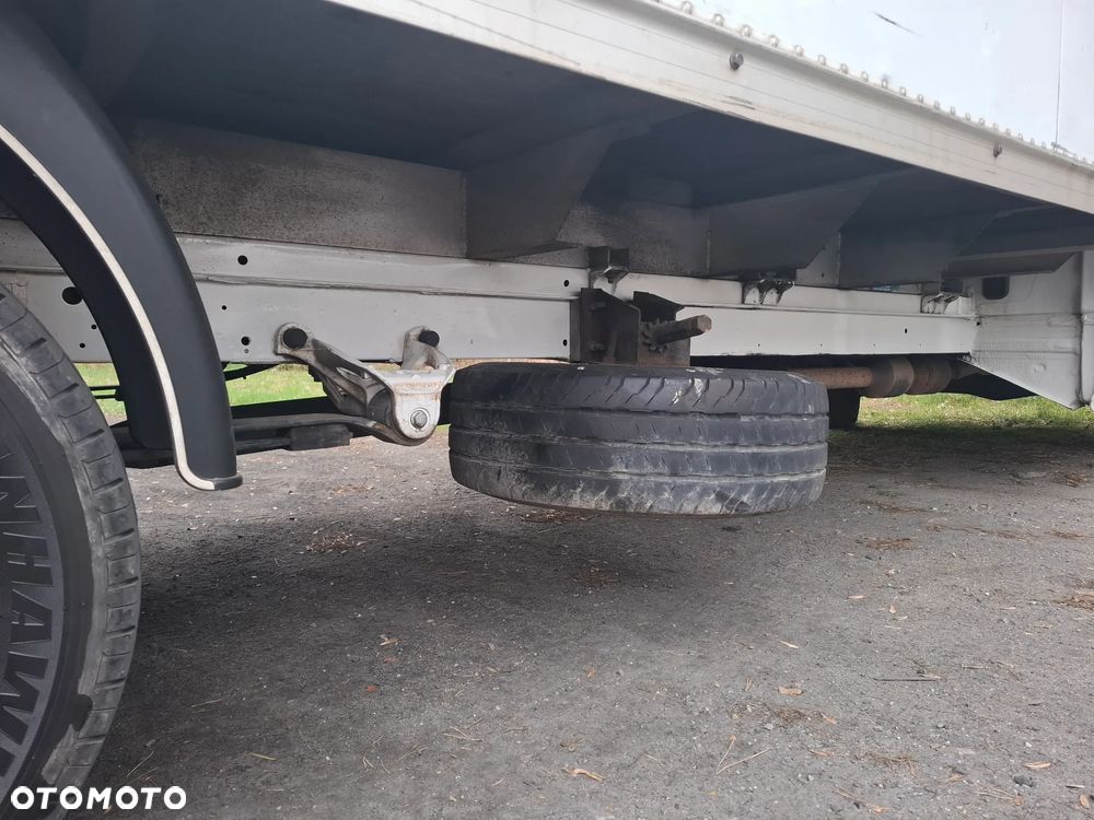 Volkswagen CRAFTER* KONTENER* WINDA 750 kg* UDT * KLIMATYZACJA * F-Vat 23% - 25