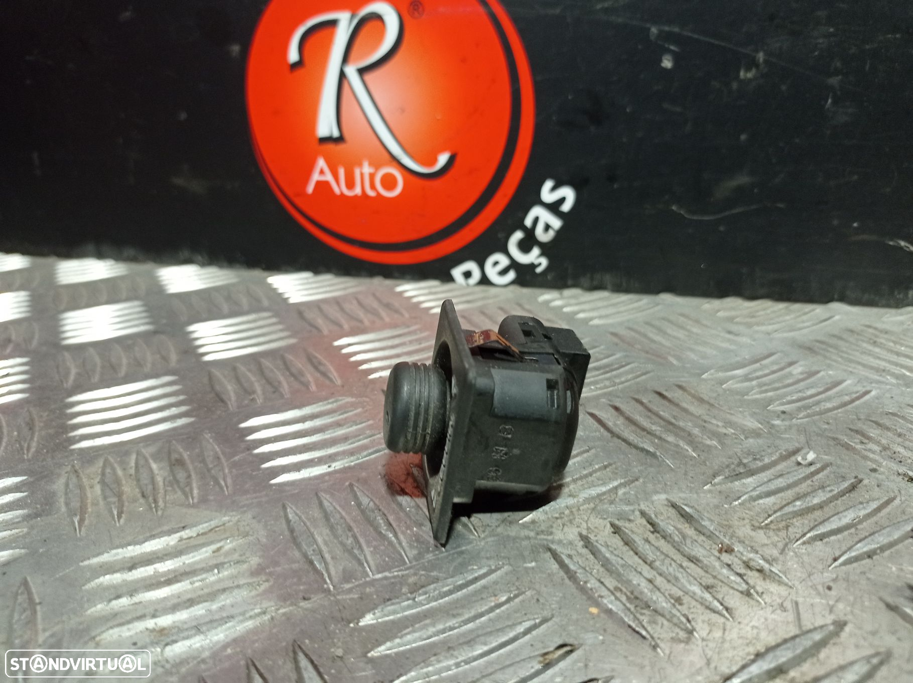 Botão Regulador Dos Espelhos Land Rover Freelander (L314) - 2
