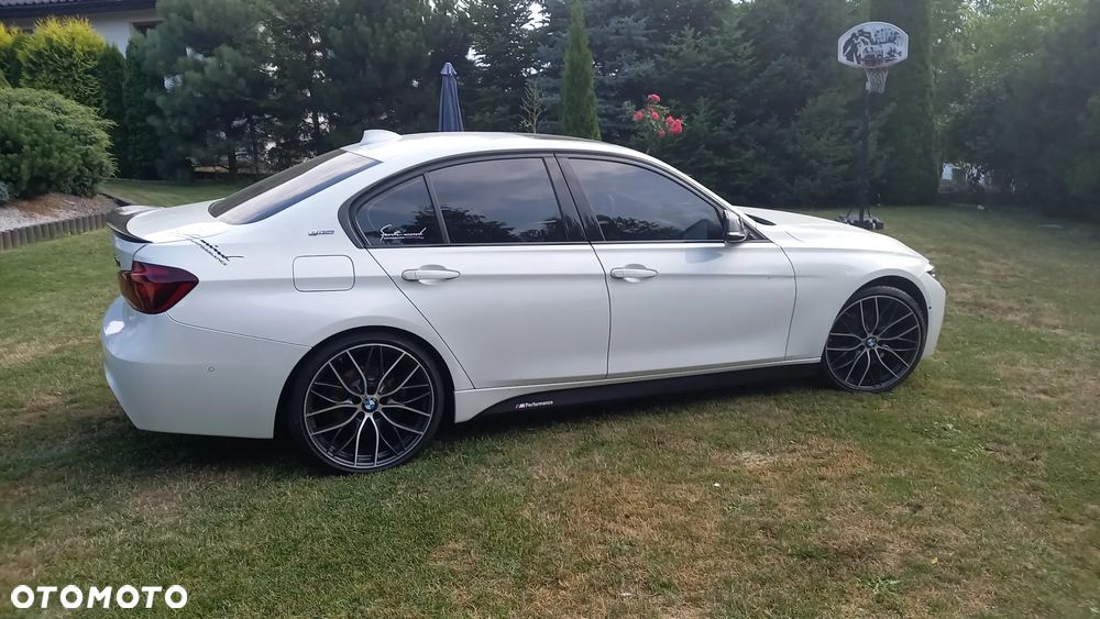 BMW Seria 3 - 17
