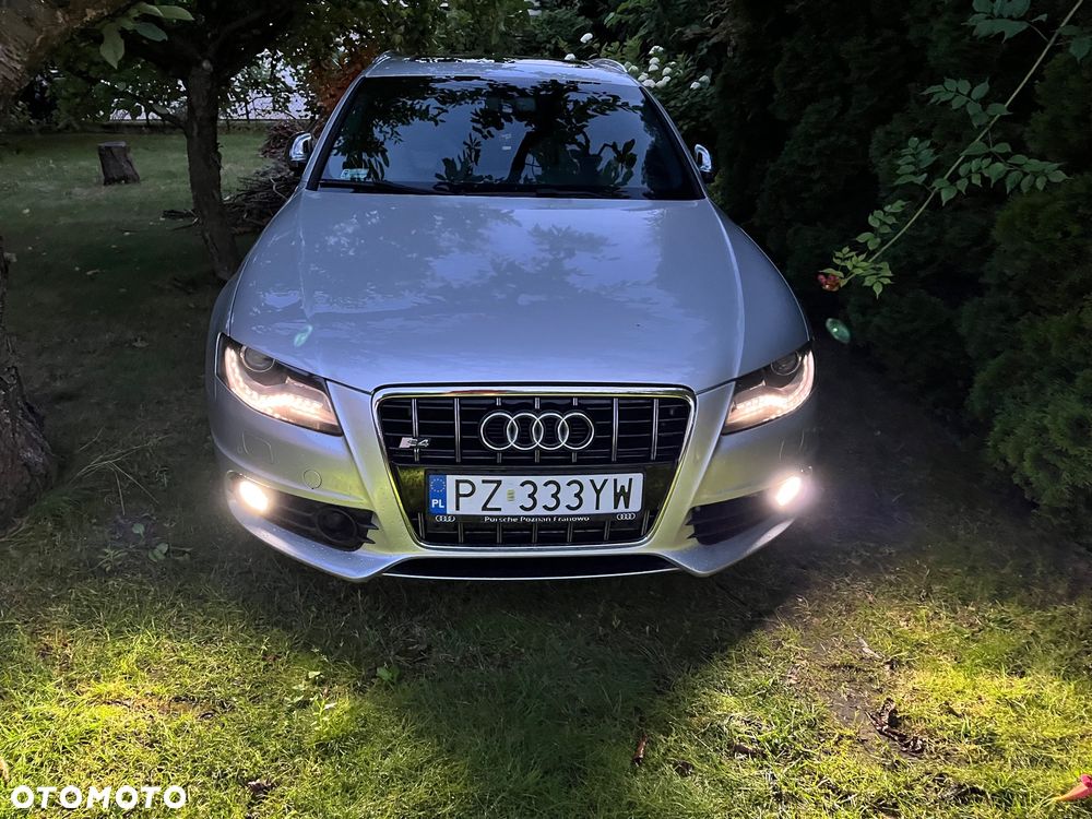 Audi S4 Avant - 27