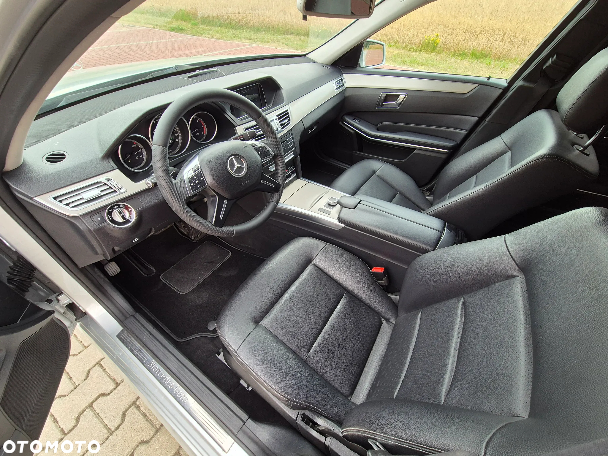 Mercedes-Benz Klasa E 200 BlueTEC 7G-TRONIC Classic - 6