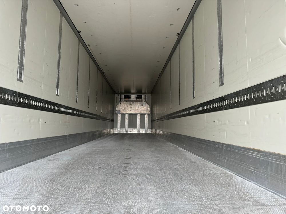 Krone Chłodnia ,Doppelstock , Carrier Vector 1550, Kwiatowa 2,50m - 13