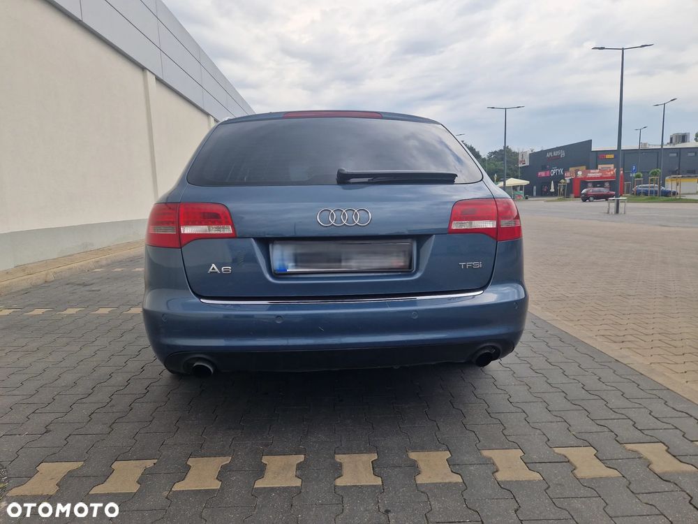 Audi A6 Avant - 4