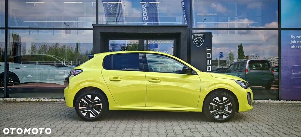 Peugeot 208 - 3