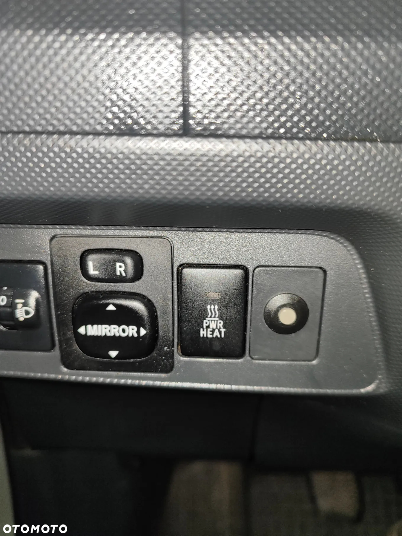 Toyota Auris 1.4 D-4D Luna - 13