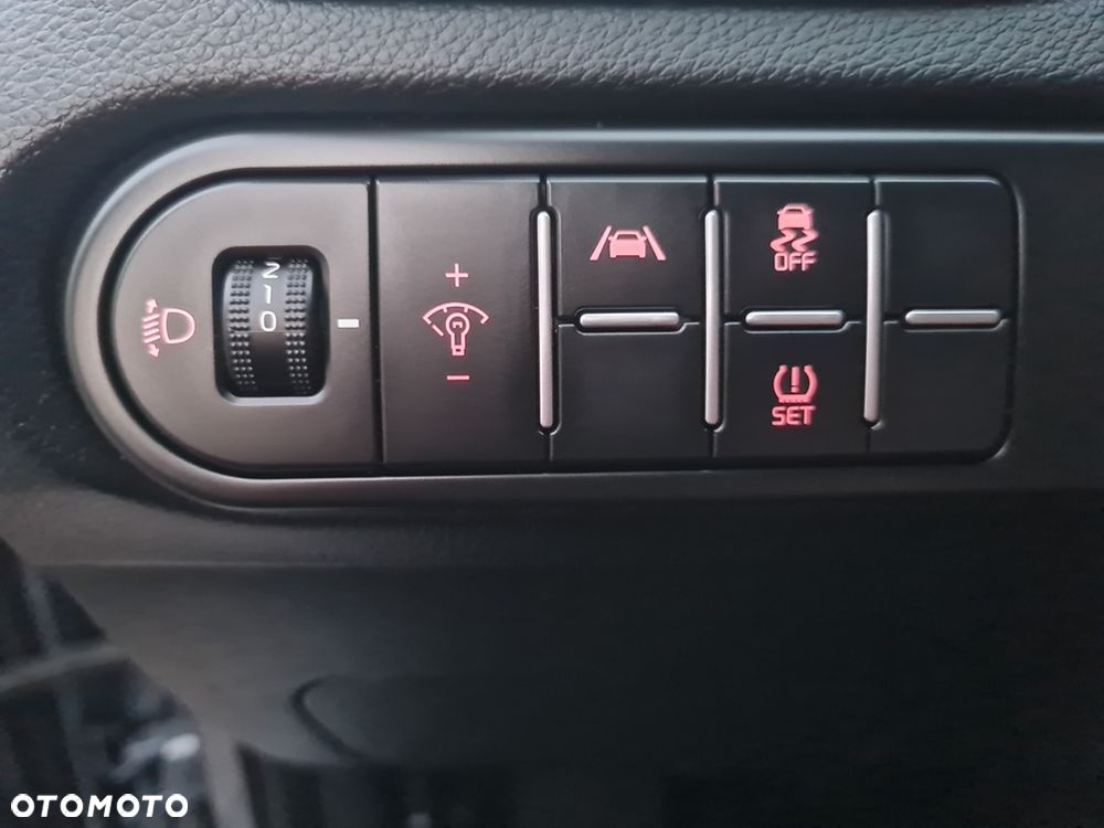 Kia Ceed 1.5 T-GDI Business Line - 27