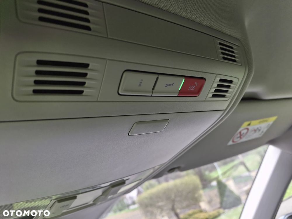 Volkswagen Tiguan 2.0 TDI SCR Life - 29