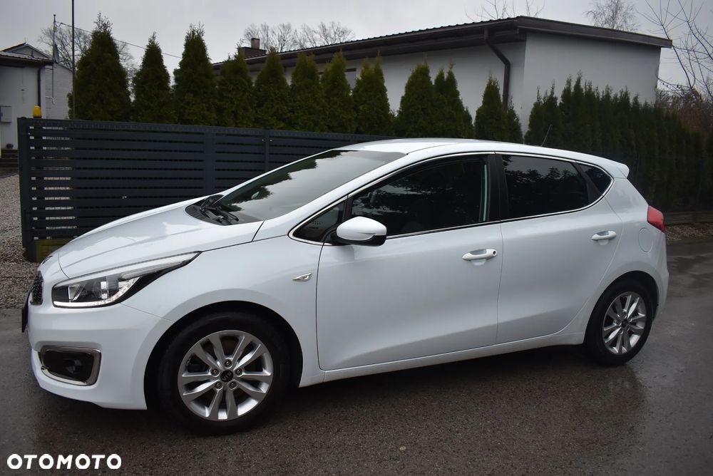 Kia Ceed 1.4 CVVT Dream-Team Edition - 5