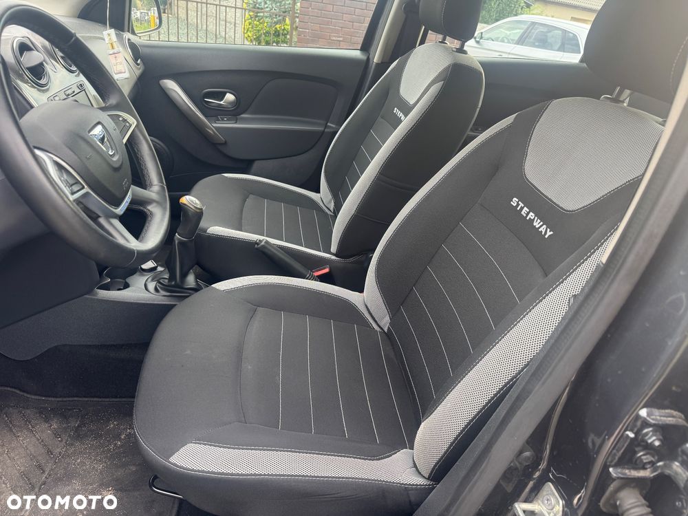 Dacia Sandero Stepway TCe 90 (S&S) Prestige - 11