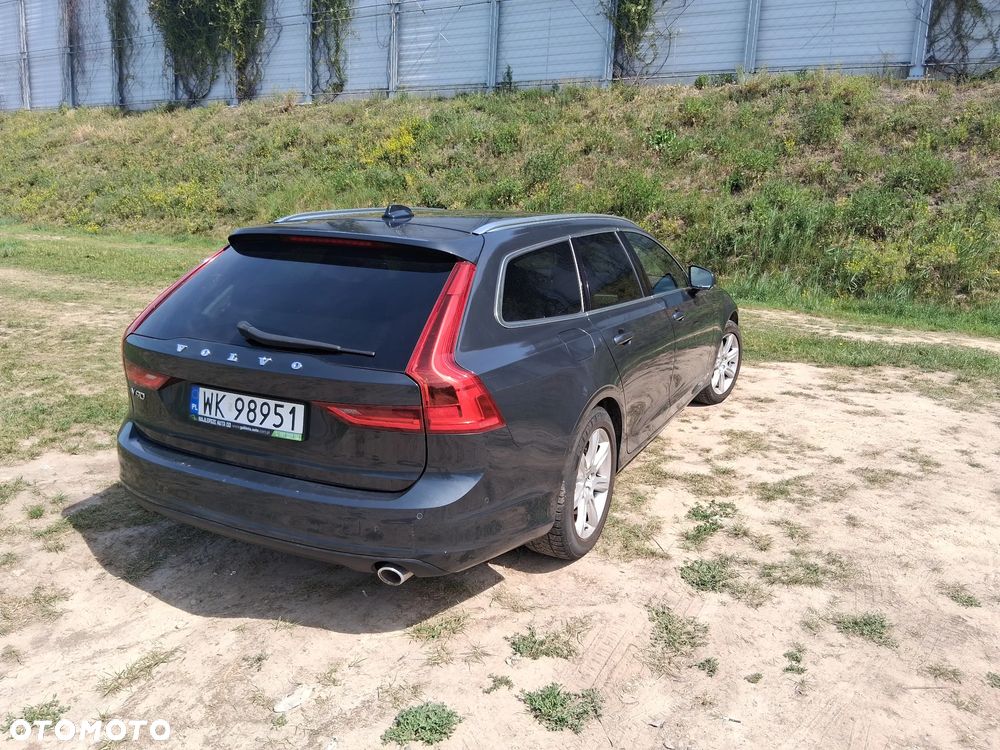 Volvo V90 D3 Geartronic Momentum Pro - 39