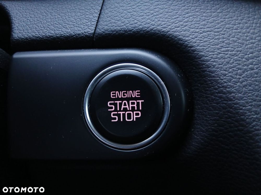 Kia XCeed 1.5 T-GDI L Business Line - 24
