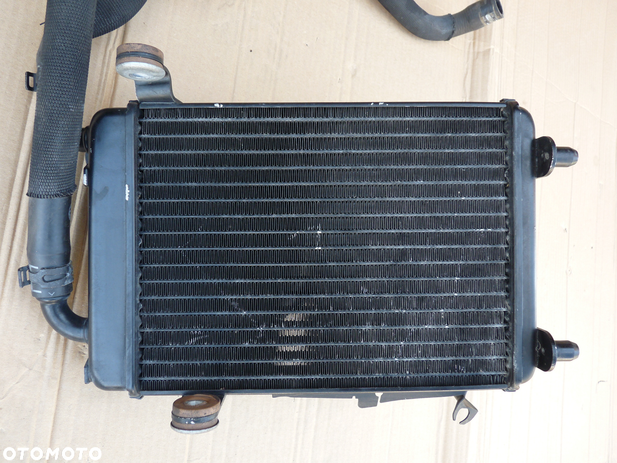 AUDI A6 C6 S6 5.2 FSI BXA DODATKOWA CHŁODNICA WODY 4F0121212G - 2