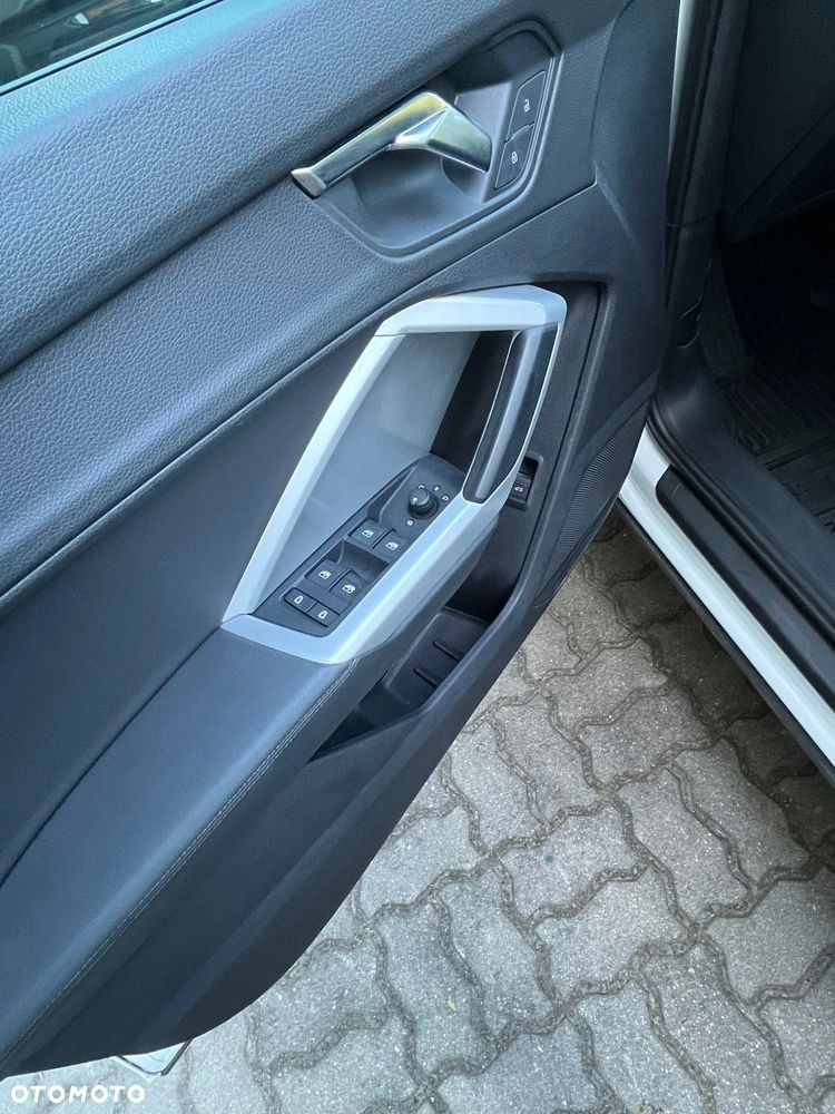 Audi Q3 45 TFSI Quattro S tronic - 12