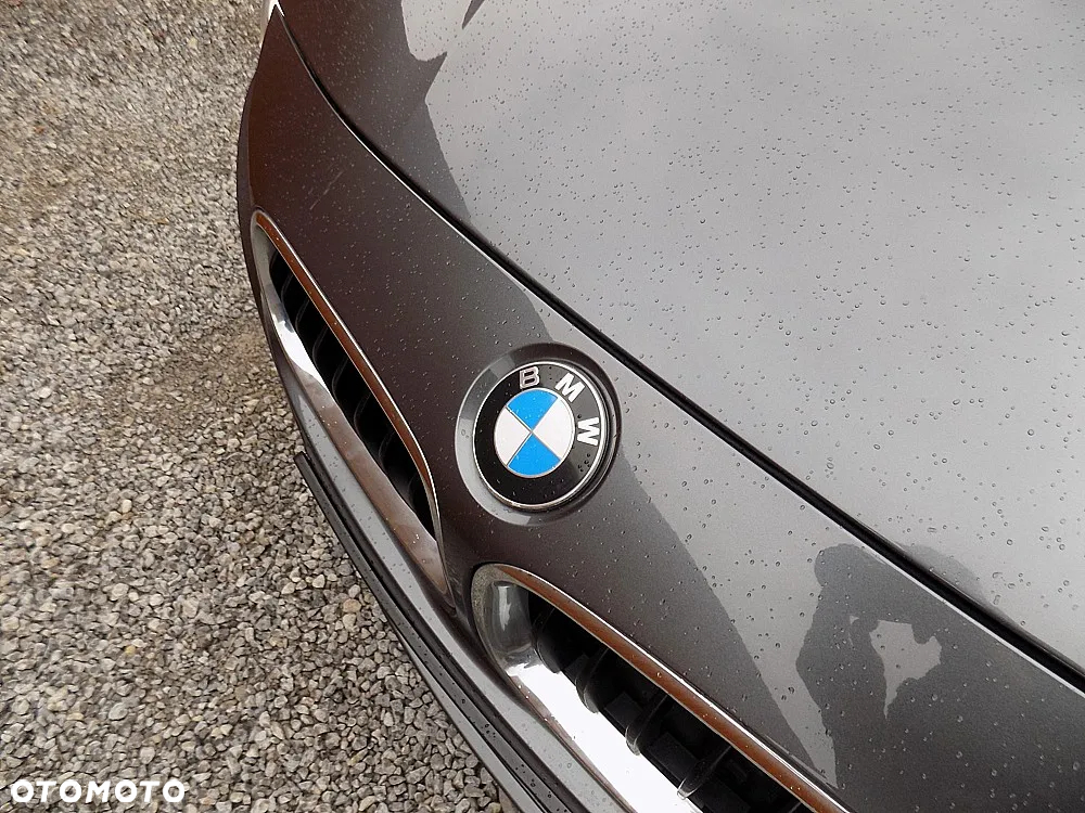 BMW Seria 3 318d M Sport - 27