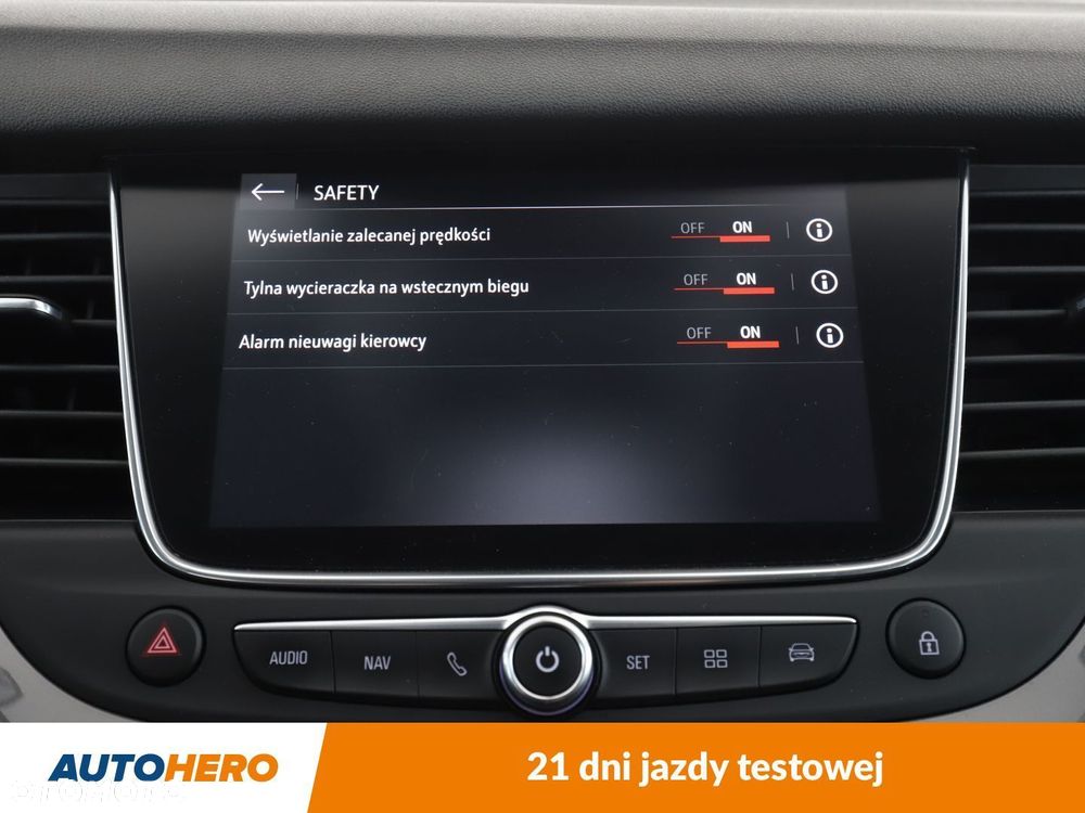 Opel Grandland X 1.2 T GPF Design Line S&S - 23