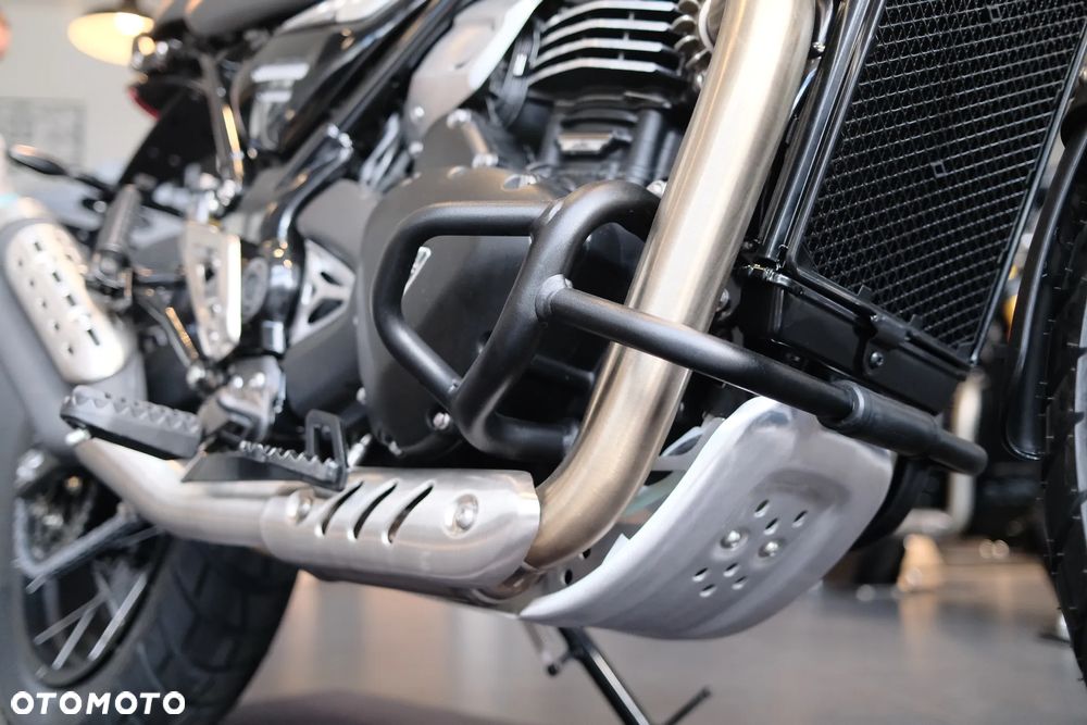 Triumph Scrambler - 7
