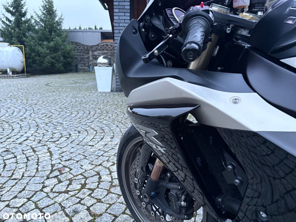 Suzuki GSX-R - 27
