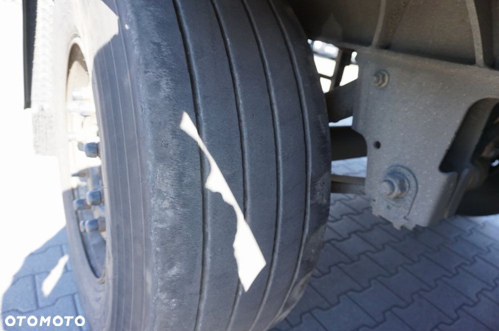 Schmitz Cargobull CHŁODNIA THERMO KING SLX 300 * 2015 * - 9